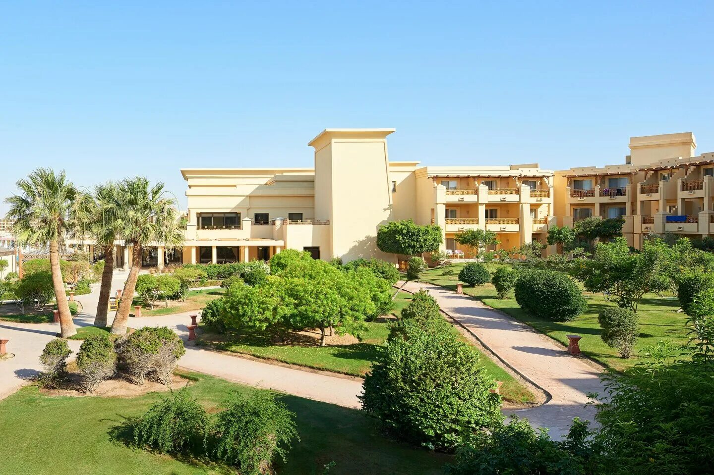 Kempinski hotel soma bay 5*. Soma bay египет хургада. Отель кемпински хургада. Робинзон отель хургада. Отель шератон хургада.