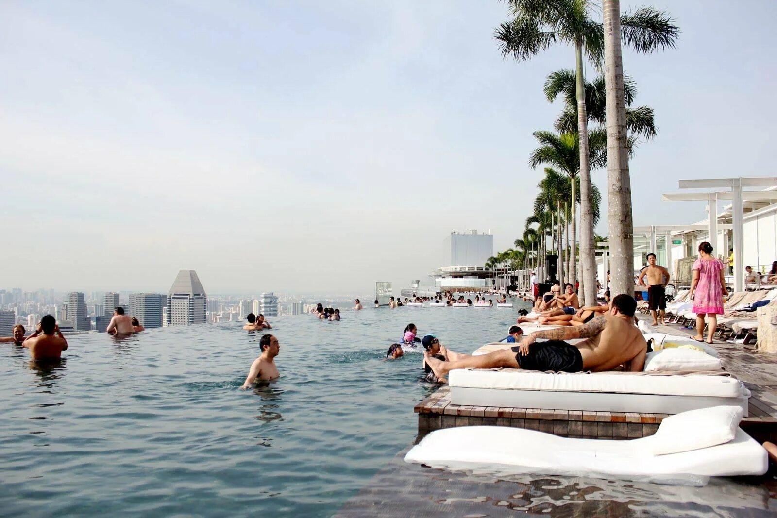 Marina Bay Sands бассейн. Небесная лодка Сингапур. Туту отдых