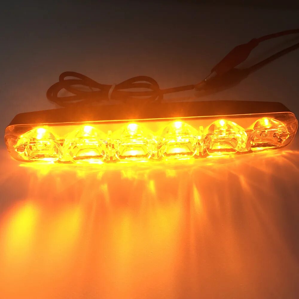 Желтые дхо. Габаритные огни 6led оранжевые 24v. Желтые ходовые огни. Жёлтые диодные ходовые огни. Оранжевые ходовые огни.