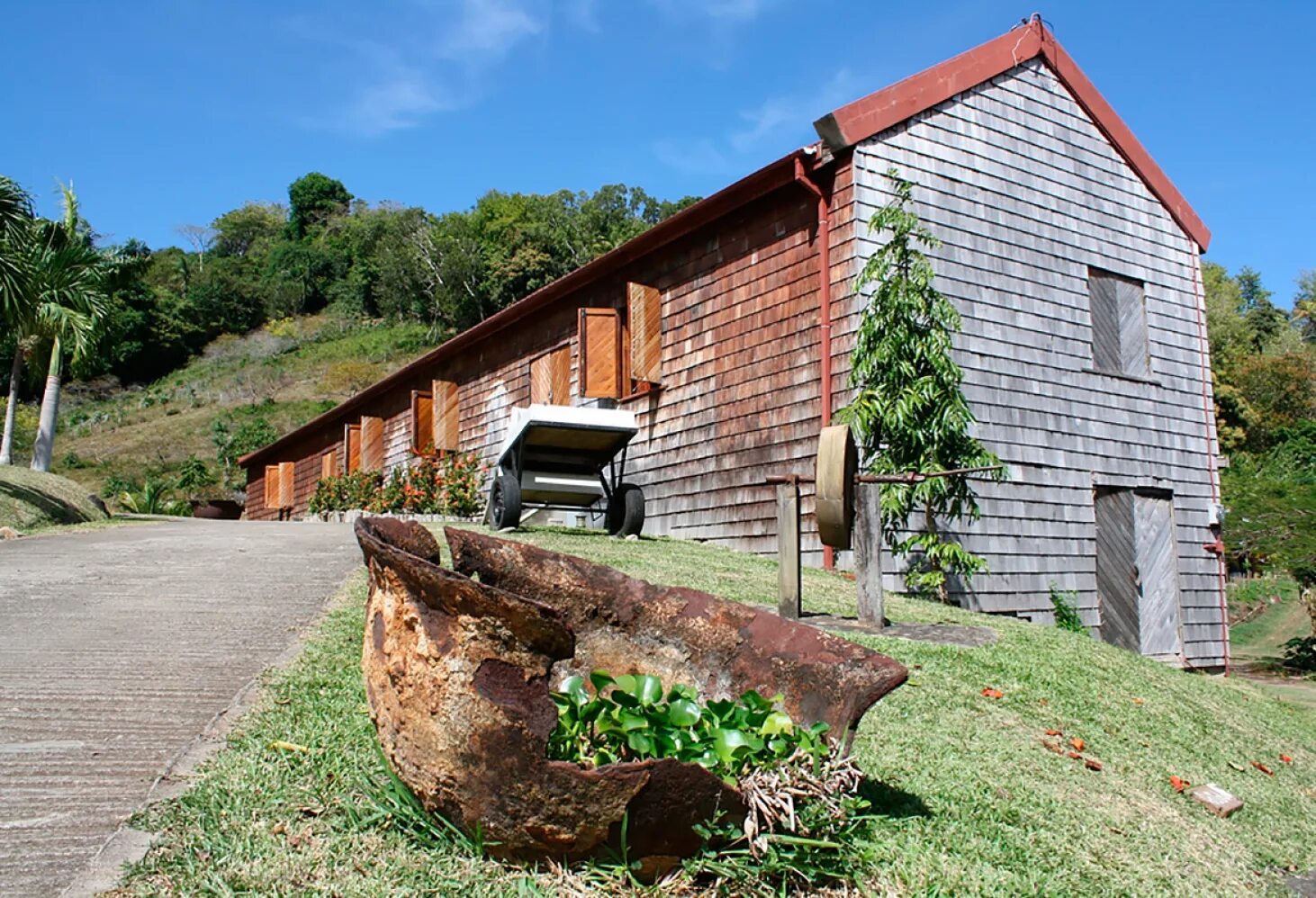 Дом кристиана грея из 50 оттенков серого. Дом музей поленова. Дом где музыка живет. Усадьба фифти сента моргенштерн. Где живет unki.