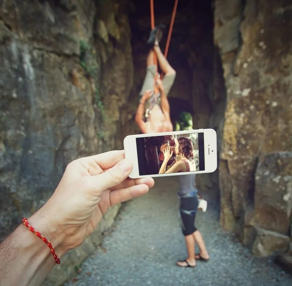 Почему фотографию называют фотографией. Франсуа Дурлен фотограф. Кадр в кадре. Удивительные фото в реальной жизни. Необычные снимки для инстаграмма.