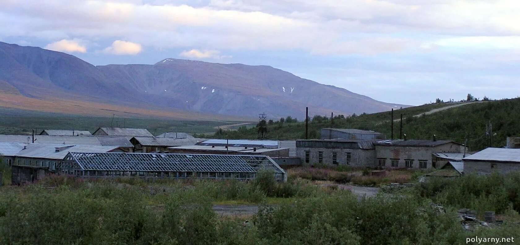 Поселок полярный, ямало-ненецкий автономный округ. Поселок полярный на полярном урале. Посёлок полярный янао. Посёлок полярный чукотка. Поселок полярный воркута.