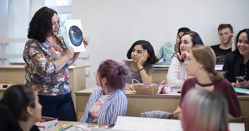 студенты колледжа. колледжи после 9 класса. мед колледж москва после 9. психолог в колледже. педагог-психолог в колледже.