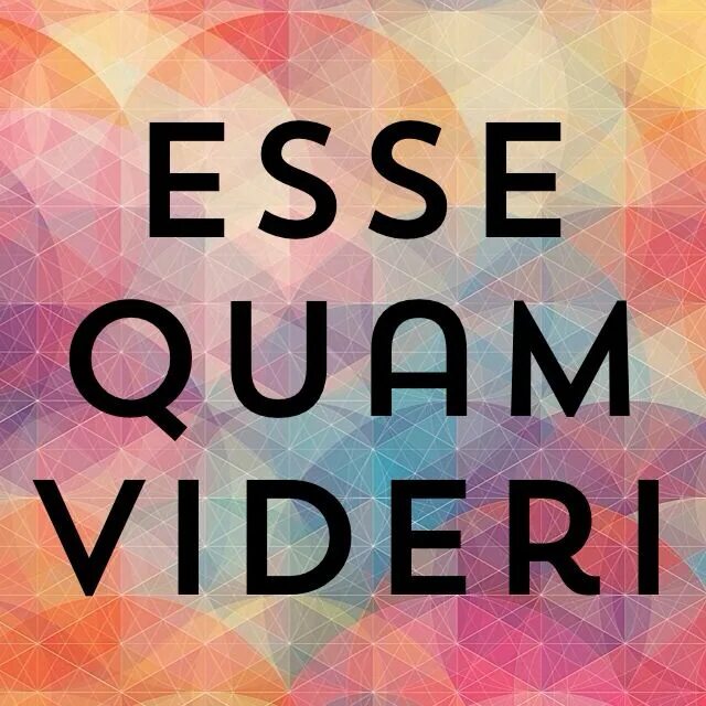 Vide me. Esse quam Videri тату. Esse quam Videri тату эскиз. Esse quam Videri обои. Esse quam Videri красивым шрифтом.