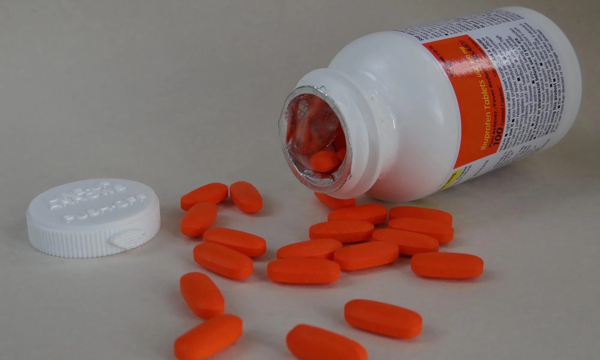 анаболические стероиды это.