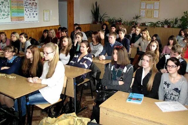 Школа 5 феодосия. Школа 4 феодосия. Г феодосия гимназия 5. Мбоу гимназия 5 феодосия. Школа 5 феодосия.