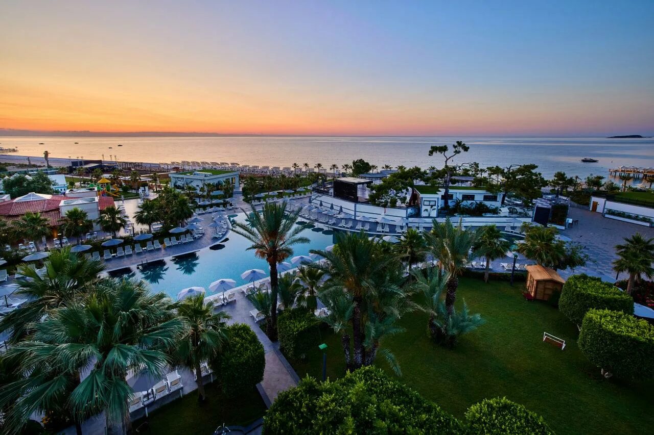 Эйфория текирова кемер турция. Отель эйфория текирова турция кемер. Movenpick beirut. Мовенпик турция кемер. Royal diwa tekirova resort 5.