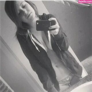 fooya - I ❤ Nudes - Celeb Nudes.
