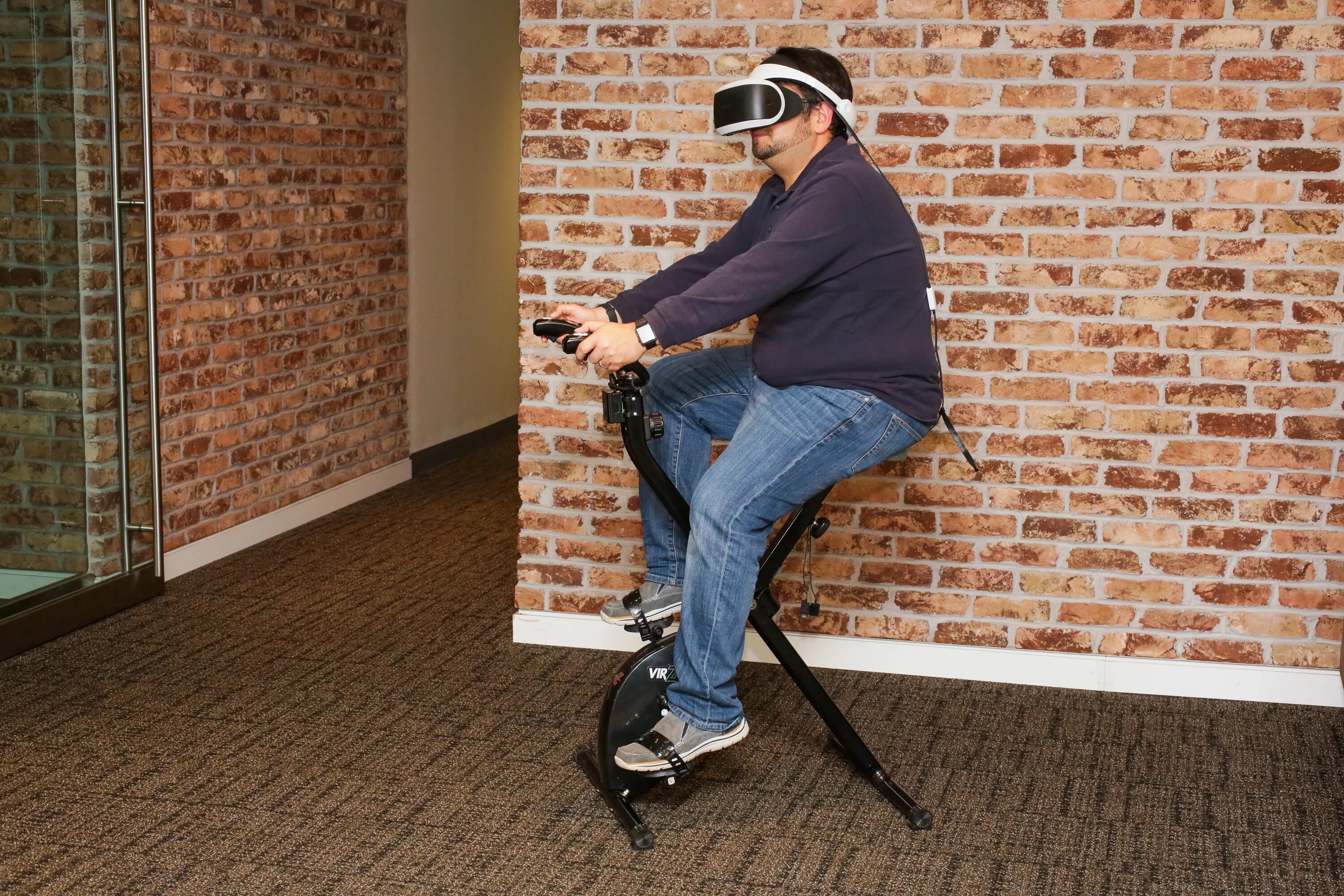 VR Bike. VR Bicycle. VR фитнес. Ride out.