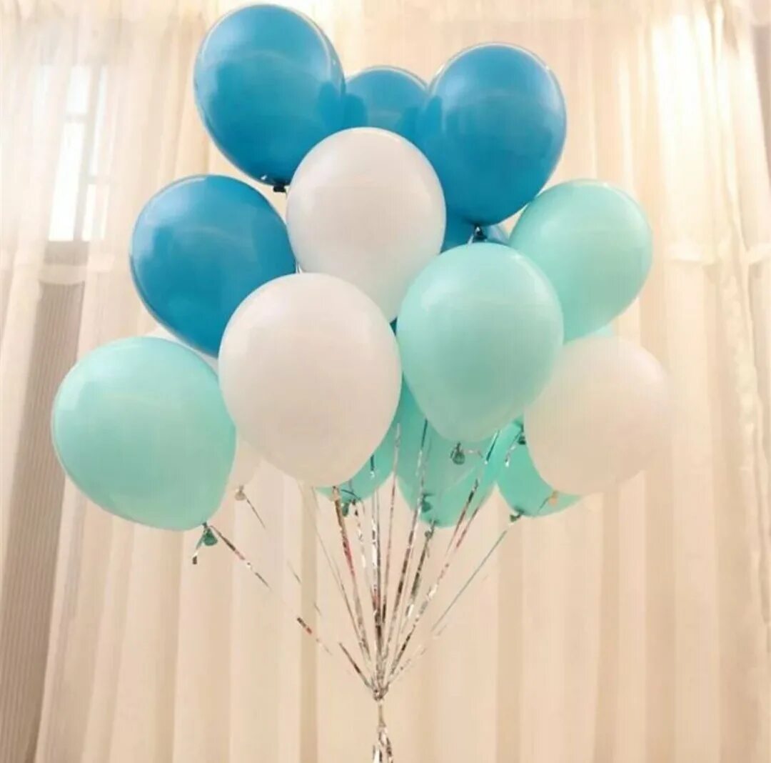 Сине белые шары. Воздушные шары. Бело голубые шары. Красивое сочетание воздушных шаров.
