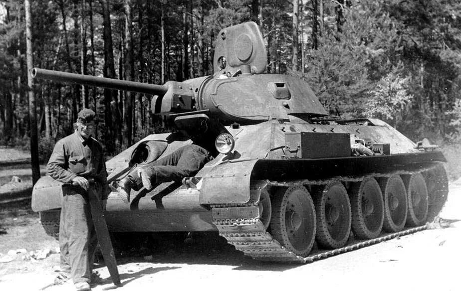 Танк т-34/76. Танк т34. Т69 танк американский. Танк т-34/76. Танк т34 1942 года.
