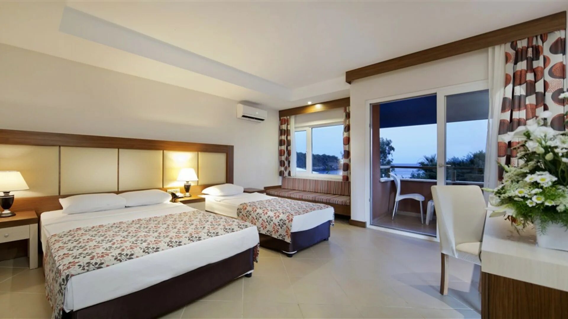 Justiniano Club Alanya 4 Турция Алания. Justiniano Club Alanya 4**** Окурджалар, Алания. Justiniano Club Alanya 4* Окурджалар, Алания, 200 м до моря. Justiniano Club Alanya 4 фото отеля. Отели турция аланья клуб