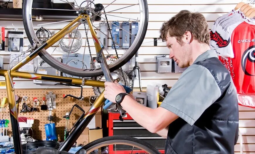 I repaired my bike. I repaired my bike. Перчатки вело декатлон. Fix things. Bike repair.