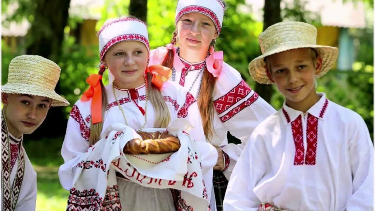 Беларусь на современном этапе. Белорусский национальный костюм. Костюм белорусов. Белорусский народный костюм. Традиционный белорусский костюм.