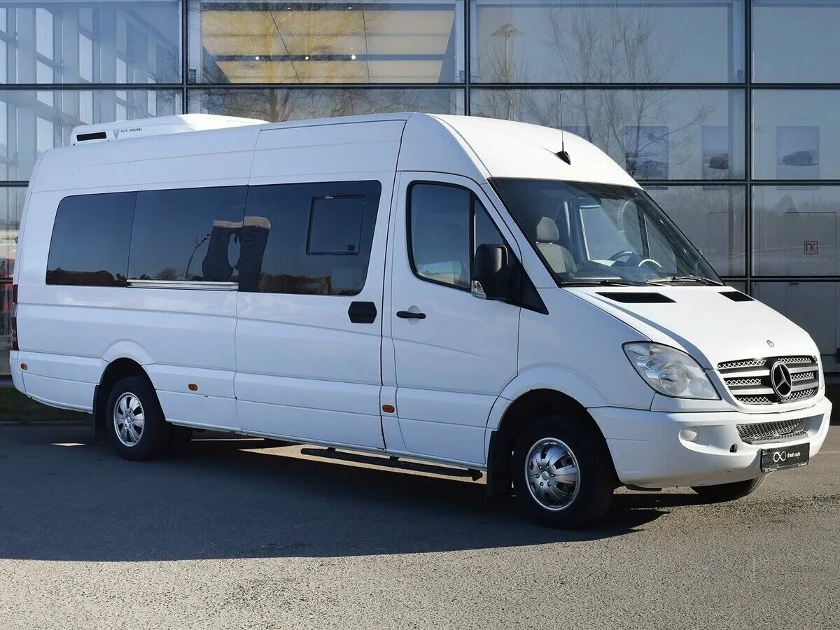 Mercedes-benz sprinter transfer 45. Мерседес спринтер белый. Мерседес бенц спринтер. Мерседес спринтер 906 пассажирский. Mercedes sprinter 2021.