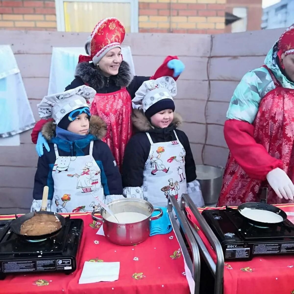 Масленица в красноярском крае 2024. Масленица Красноярск. Алые паруса праздник в садике. Красноярск праздник в Красноярске Масленица. Масленица в Красноярском крае.