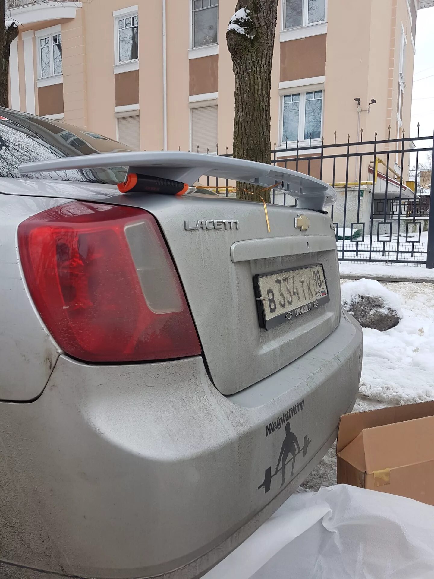 Спойлер шевроле лачетти. Chevrolet Lacetti спойлер. Спойлер на Шевроле Лачетти седан. Chevrolet Lacetti g200 спойлер. Лачетти седан 1.6 спойлер задний.