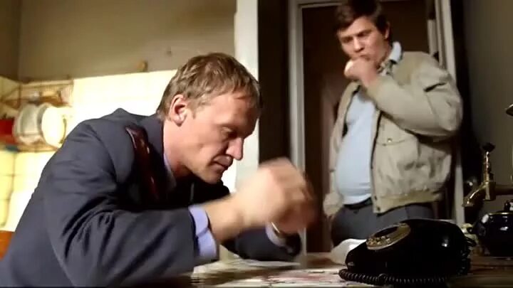 Охотники за бриллиантами 4. Охотники за бриллиантами фильм 2011 8 серия. Охотники за бриллиантами сериал 7 серия. Охотники за бриллиантами фильм 2011 кадры. Охотники за бриллиантами фильм 2011 кадры.