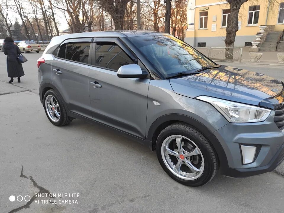 Хендай Крета на 18 дисках. 235/50 R18 Hyundai Creta. Диски r18 на Hyundai Creta 2. Диски Хендай Крета 17. Creta hyundai 17