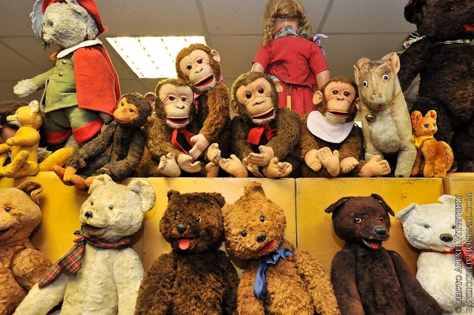 коллекционеры советских игрушек. коллекционер игрушек. коллекционирование игрушек ссср. коллекционеры советских игрушек.