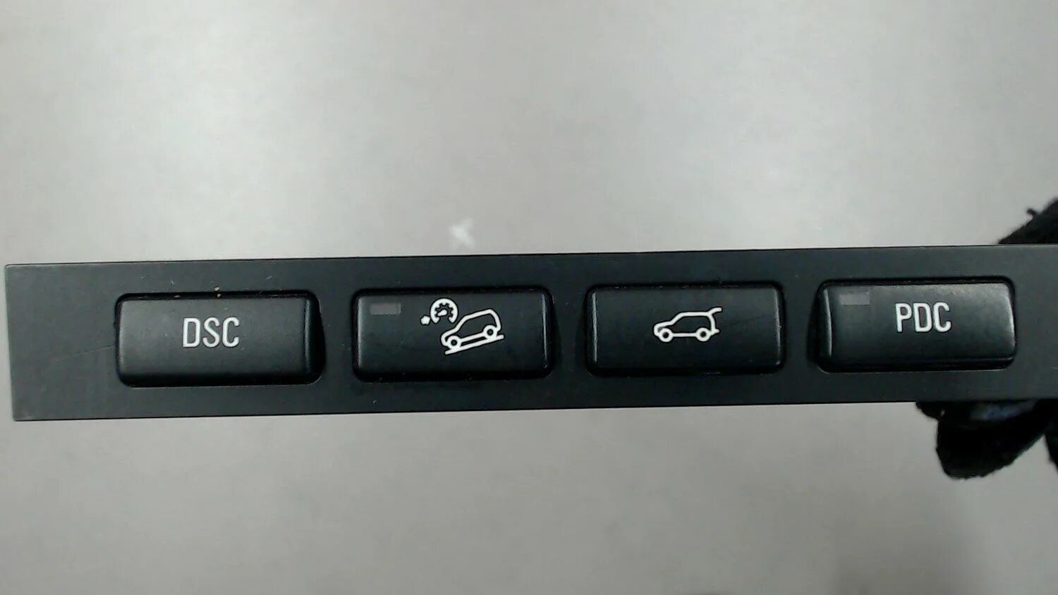 Bmw x5 кнопки. Кнопка обогрева бмв х5. кнопки климата bmw x5 2002 год. bmw f 26 esp кнопка. бмв х5 е53 кнопки управления экраном.