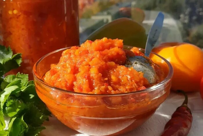 Аджика через мясорубку на зиму