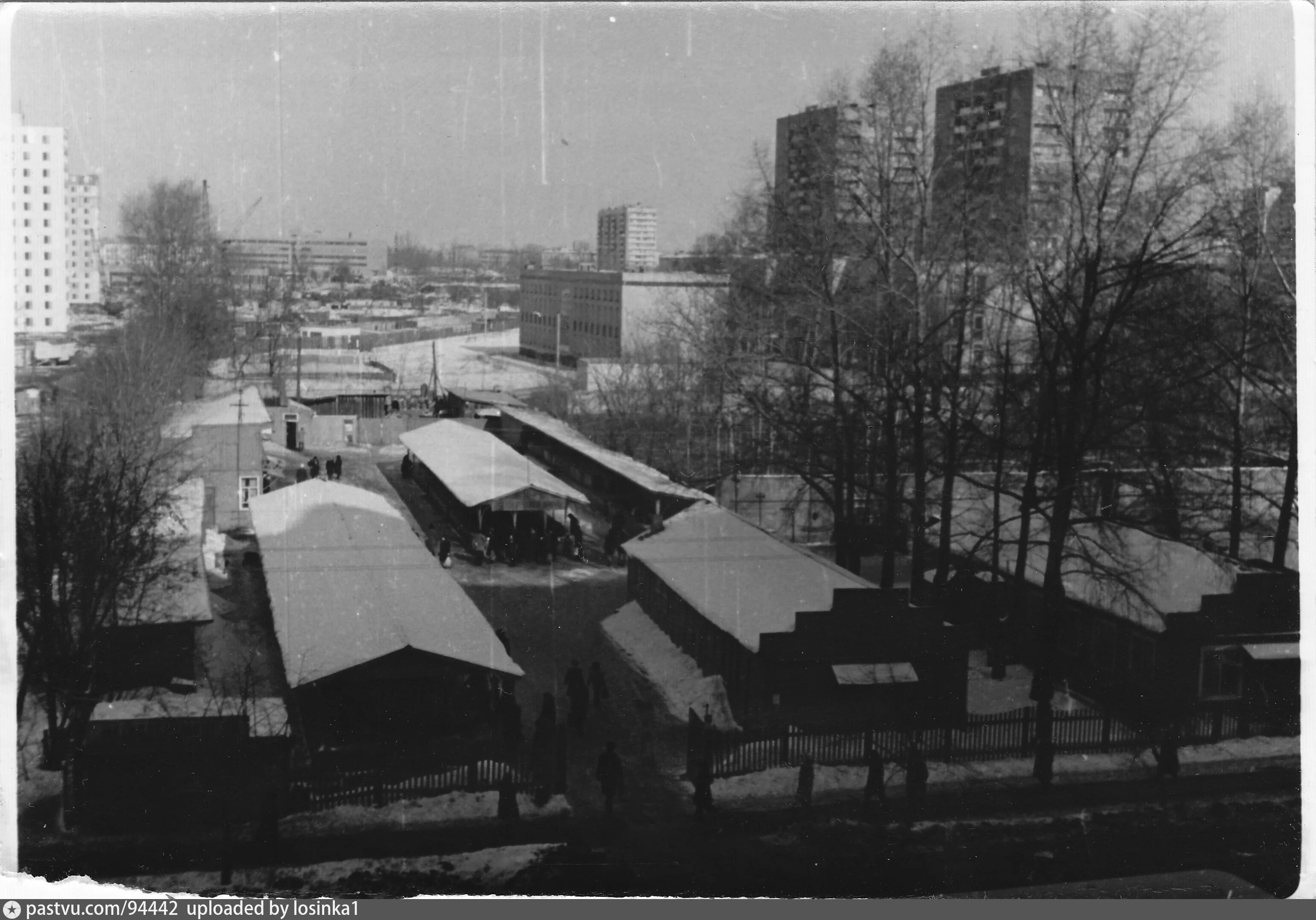 Свиблово 1990. Старый Бабушкинский рынок. Медведково 1990. Станция Лосиноостровская 1980-е.