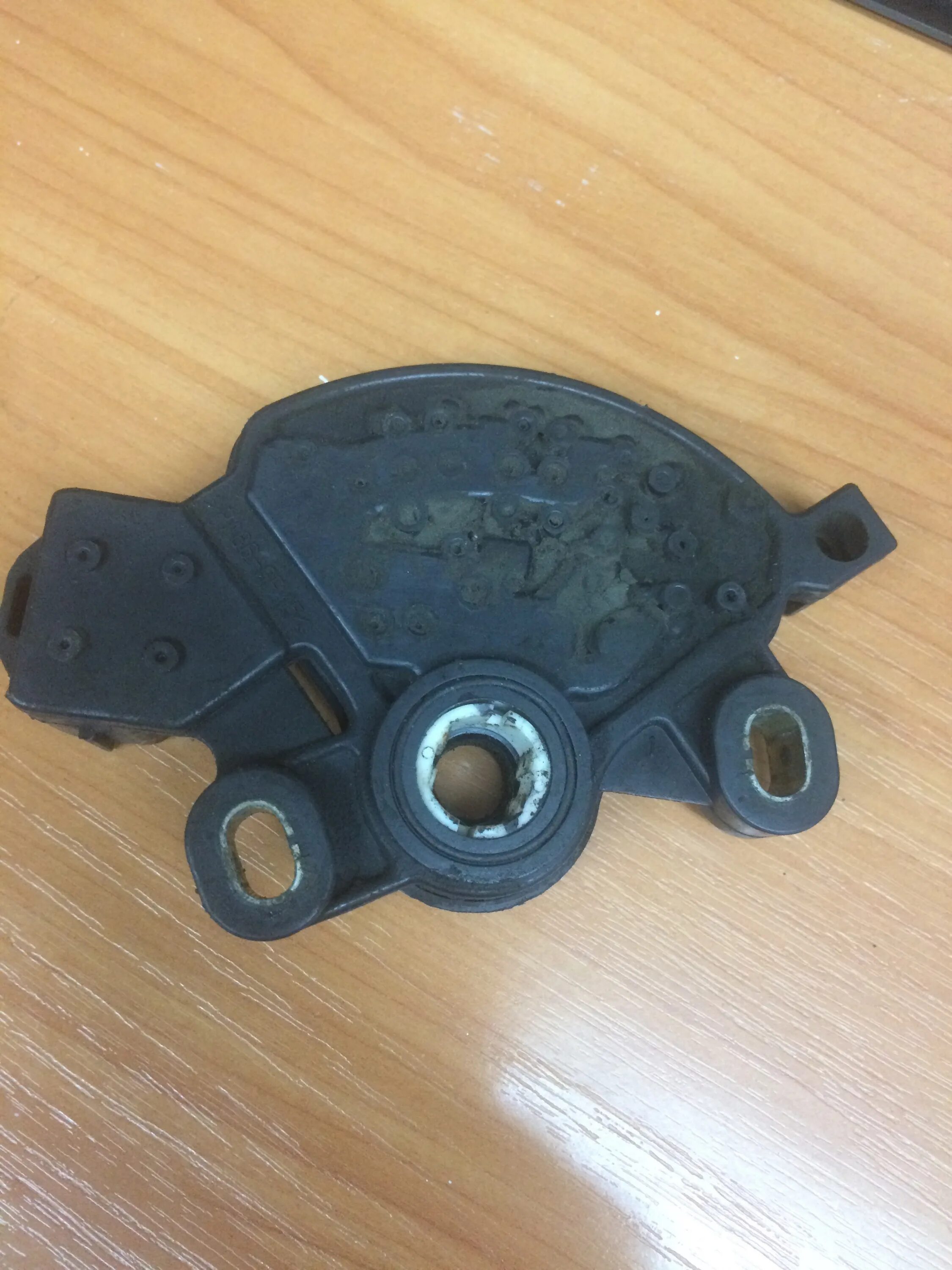 Датчик селектора акпп mb811106. Датчик выбора передач акпп пассат б5 артикул. Датчик селектора акпп hyundai starex 2003. Форд фокус 1дачик селектора. 5.