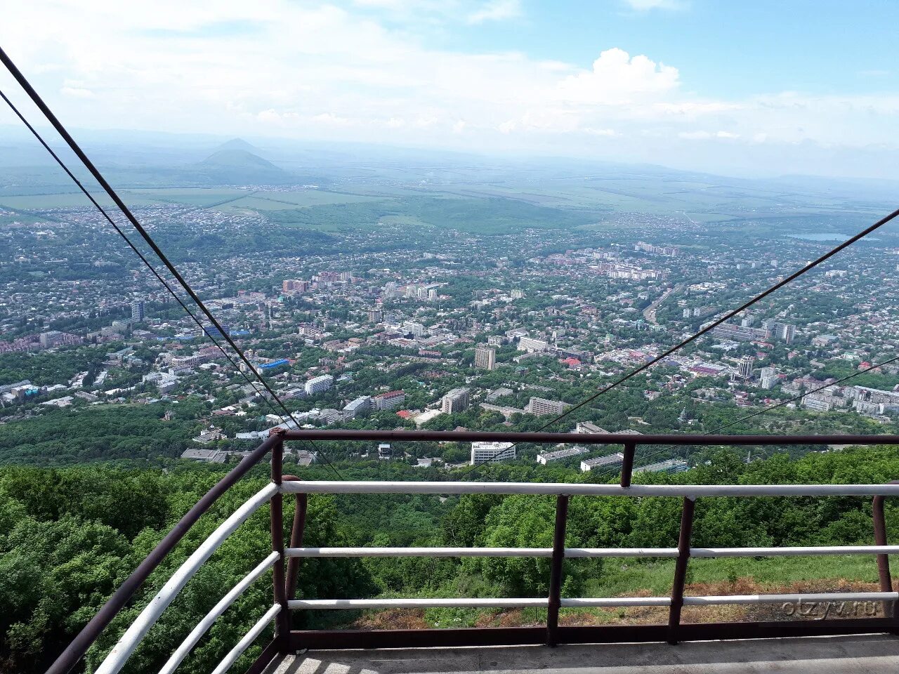 Мае пятигорск сайт. Пятигорск в мае. Пятигорск в мае фото. Пятигорск в мае фото города. Пятигорск в мае фото погода.