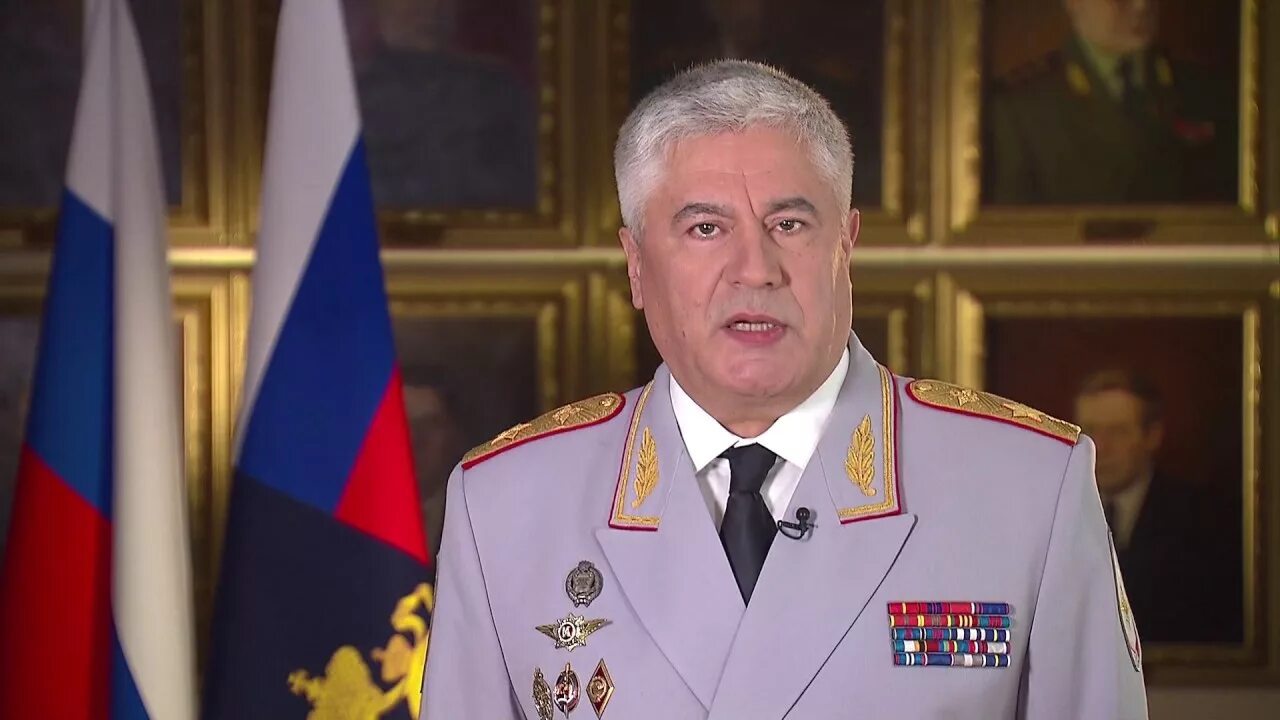 Форма генерала полиции. Министр внутренних дел российской федерации владимир колокольцев. колокольцев владимир александрович министр мвд. владимир колокольцев генерал полиции. колокольцев портрет генерал полиции.