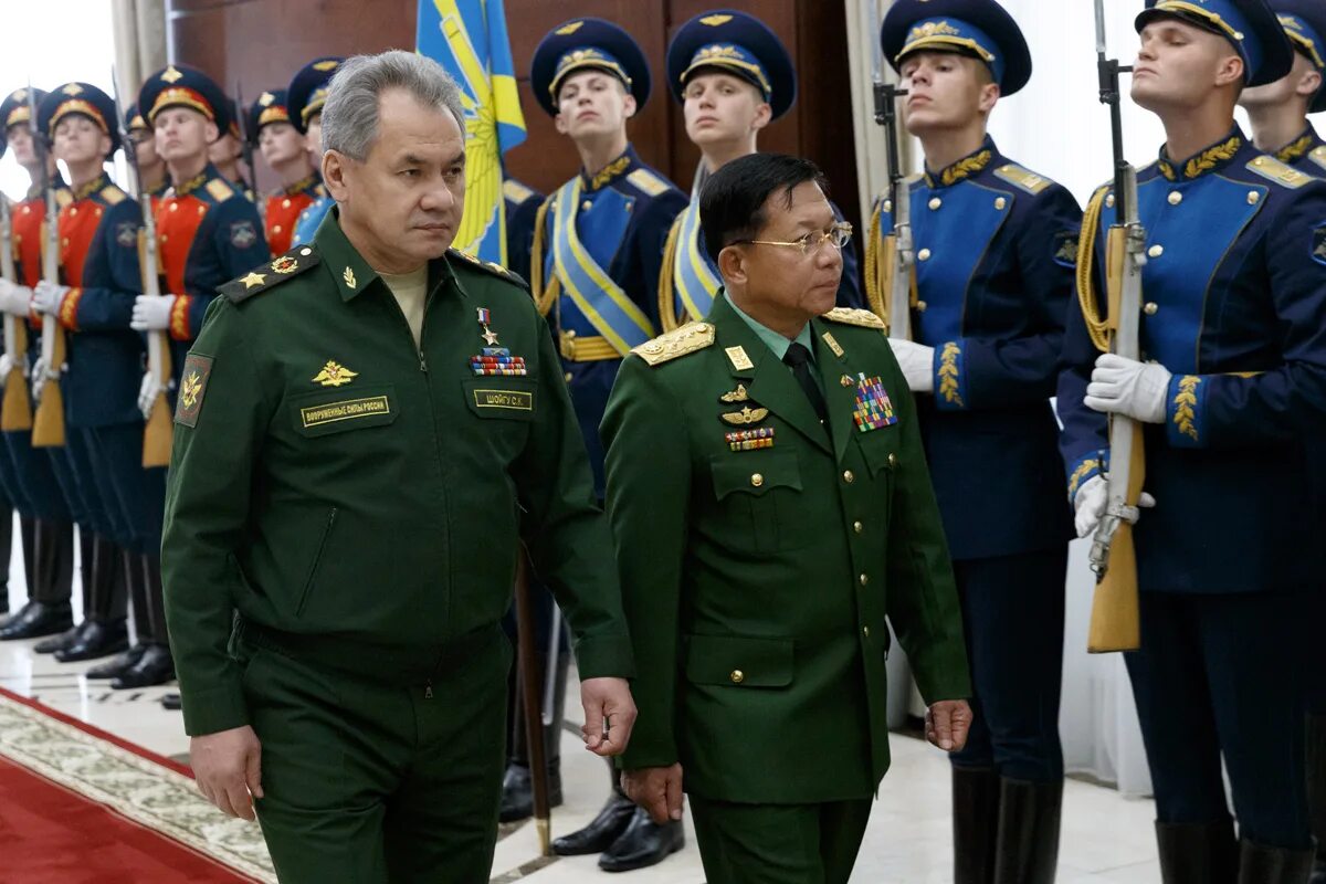 Военное правительство. Шойгу в Мьянме 2021. Генерал Хлай Мьянма. Шойгу и министр обороны Мьянмы. Мин Аун хлайн и Шойгу.