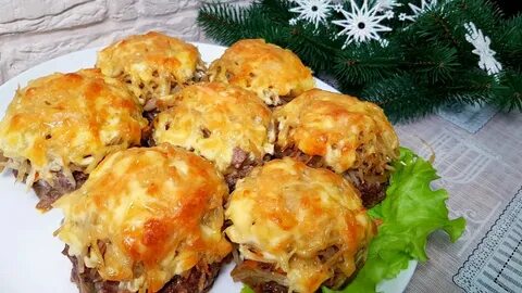 Куриный фарш с грибами в духовке
