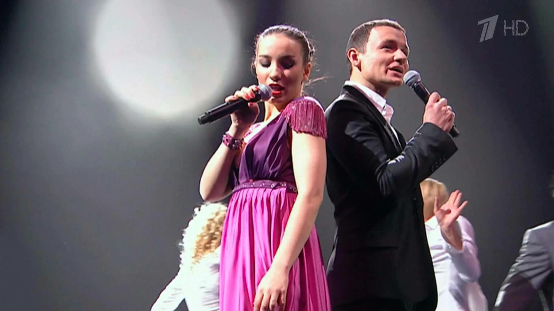 Дайнеко в последний. Дайнеко в последний. Дайнеко и корни глаза в глаза. Дайнеко и воробьев. Дайнеко и воробьев.