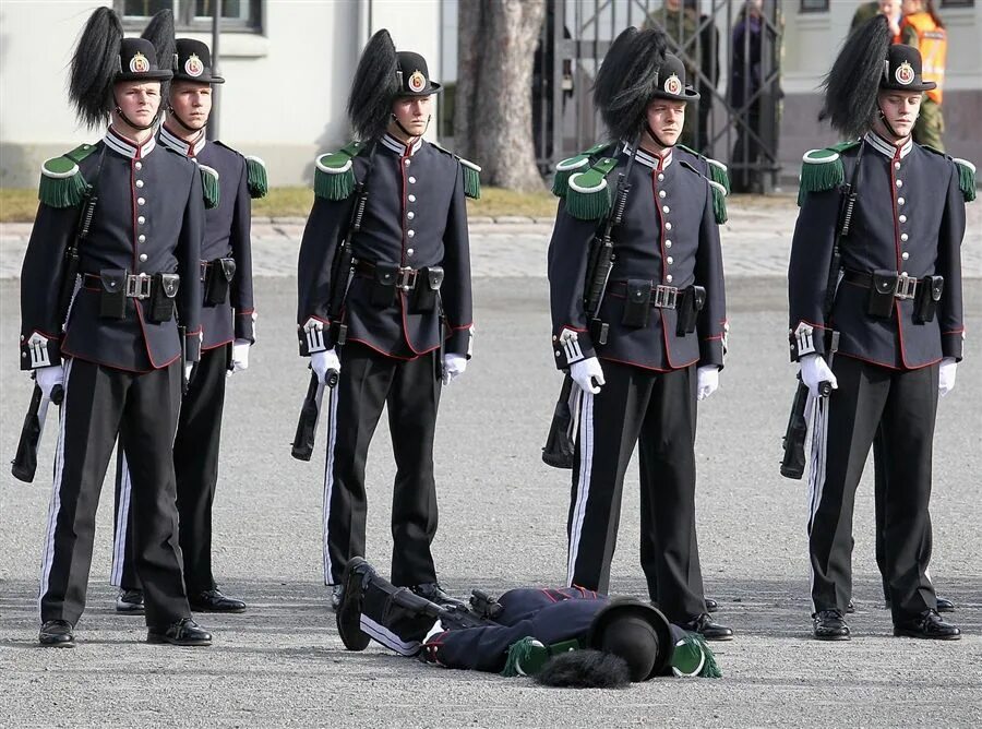 Полностью выйти из строя