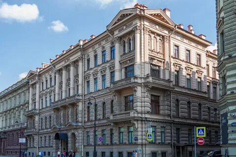 Адмиралтейская набережная 10