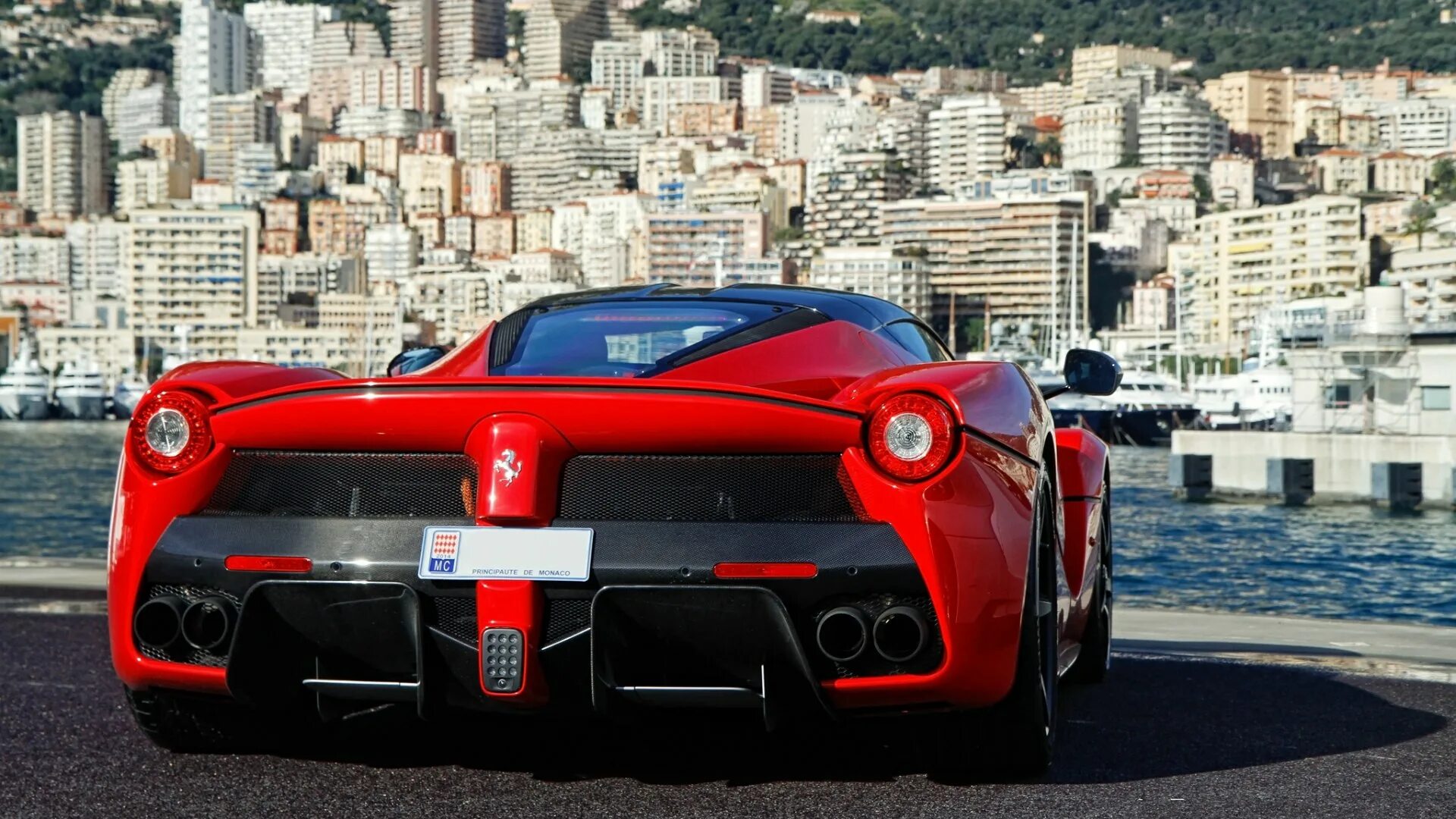 Обои ferrari. Ferrari LAFERRARI. Ferrari LAFERRARI 2016 Red. Ferrari LAFERRARI Coupe.