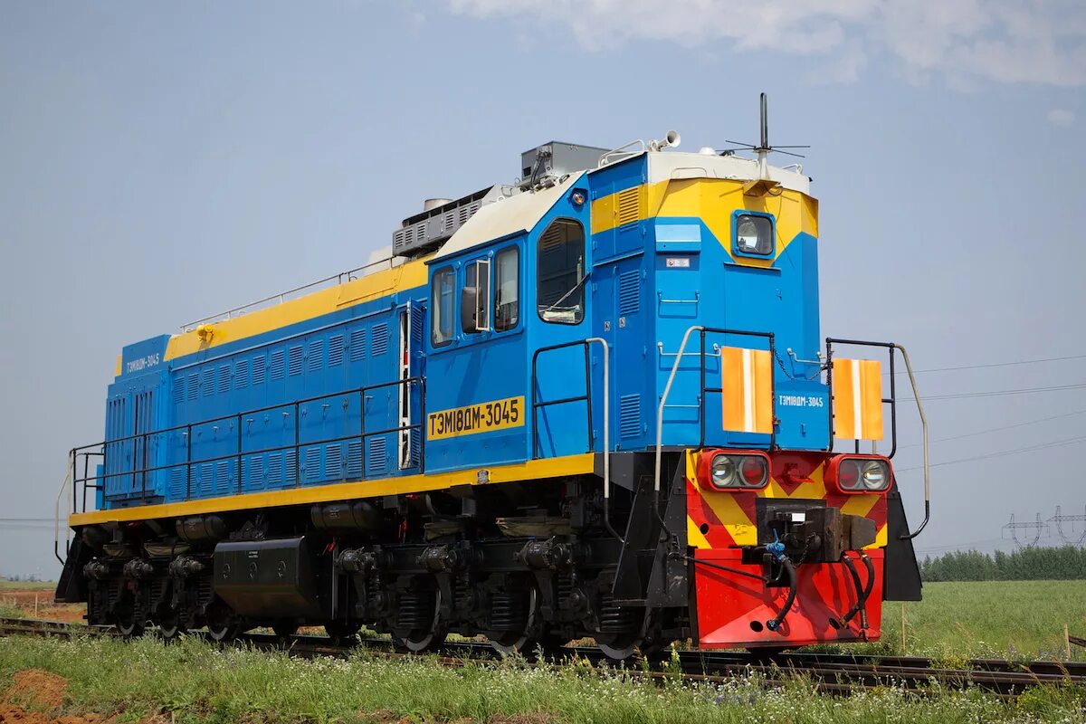 Тгм23б-2073. Тэ8 тепловоз тепловозы. Тэ8 тепловоз. Тепловоз предназначен для. Тэм2у-9283.
