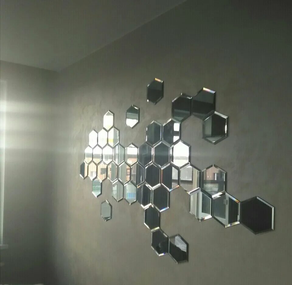 гримерное зеркало в гардеробной. завод по изготовлению зеркала. зеркало с лед подстветкой dappo g 605. нестандартные зеркала. производство резка стекла.