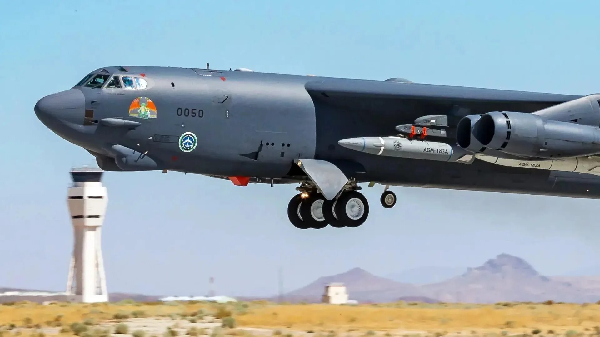 Agm 183 arrw. Agm-183a arrw. сша ракета agm-183a. b-52 agm-183a. гиперзвуковая ракета agm-183a arrw.