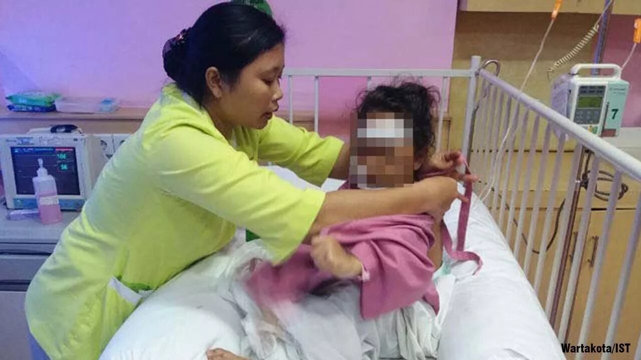 Merawanin anak sd dalam mobil sampai nangis. Pijat plus plus stw. Ibu di perkosa. Ibu di perkosa. Ibu di perkosa.