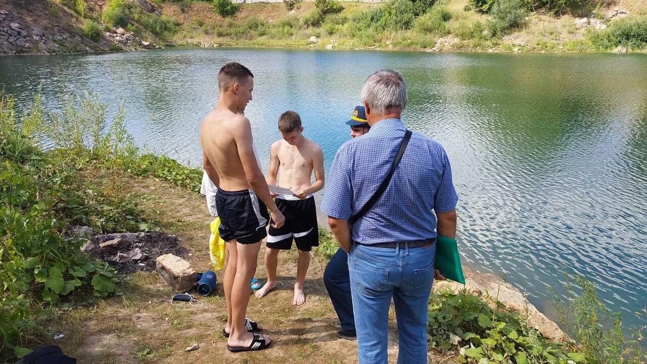 Подслушано Каменск-Уральский. Подслушано в Каменске. Каменно Уральск люди. Пруд в Пирогово Каменск- Уральский.