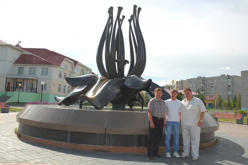 Орел лангепас. Парк звезд лангепас. арбат лангепас. парк бегемот лангепас. лангепас достопримечательности.