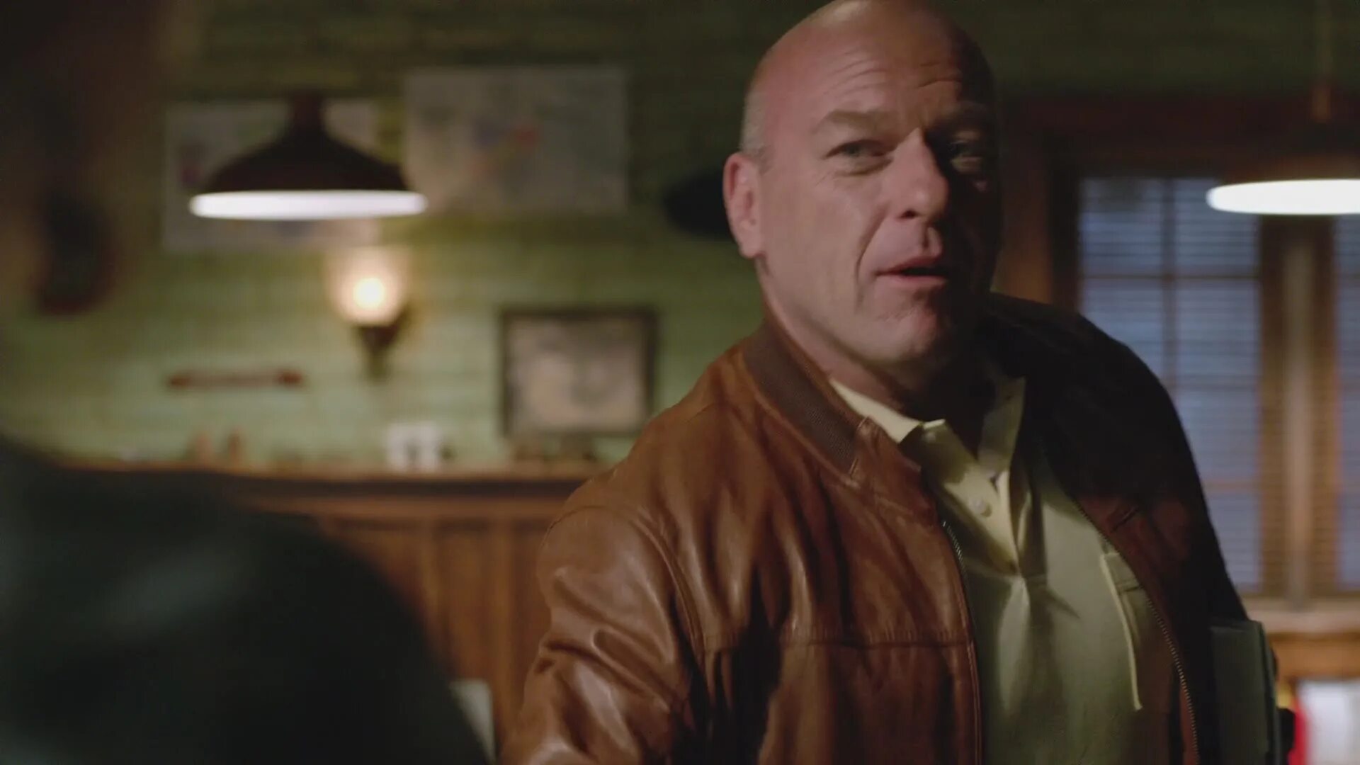 под куполом (2013-2015). под куполом фильм 2018. бритт робертсон фильм про маньяков. большой джим под куполом актер. фильм под куполом 1 сезон 3 серия.