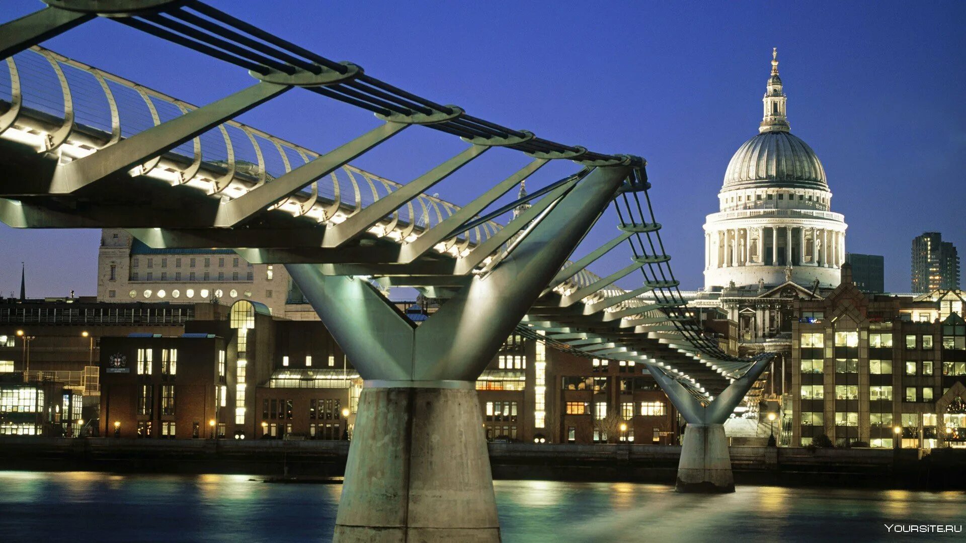 They the new bridge. Мост тысячелетия (Millennium Bridge). Мост Миллениум Лондон Гейтсхед. Миллениум бридж в Лондоне.