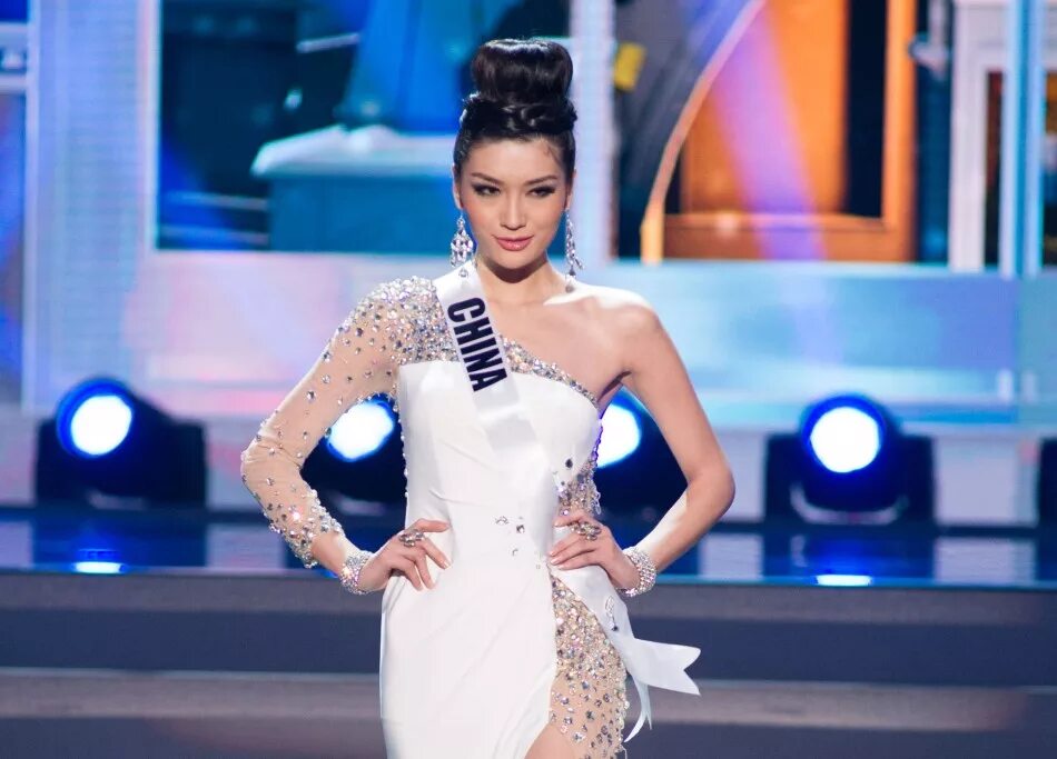 Мс китай. Мисс вселенная 2013 китай. мисс китай 2025. miss china universe 2002. jin ye miss chinese.