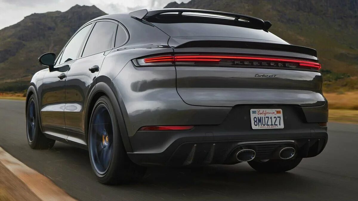 Porsche cayenne turbo 2024. Porsche cayenne 2023. Новый порше кайен 2024. Porsche cayenne gt 2023. Новый порш 2024.