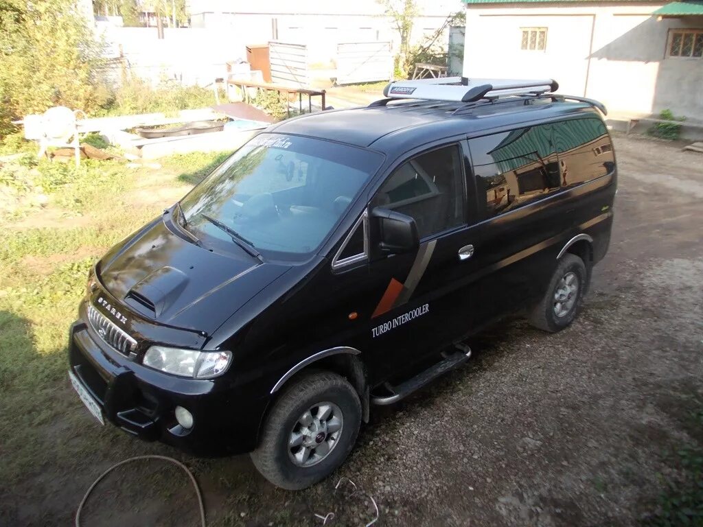 Hyundai starex 2007 минивэн. Toyota town ace 4wd. Hyundai starex 4x4. Starex 2000 4wd. Hyundai starex 4wd 2000.
