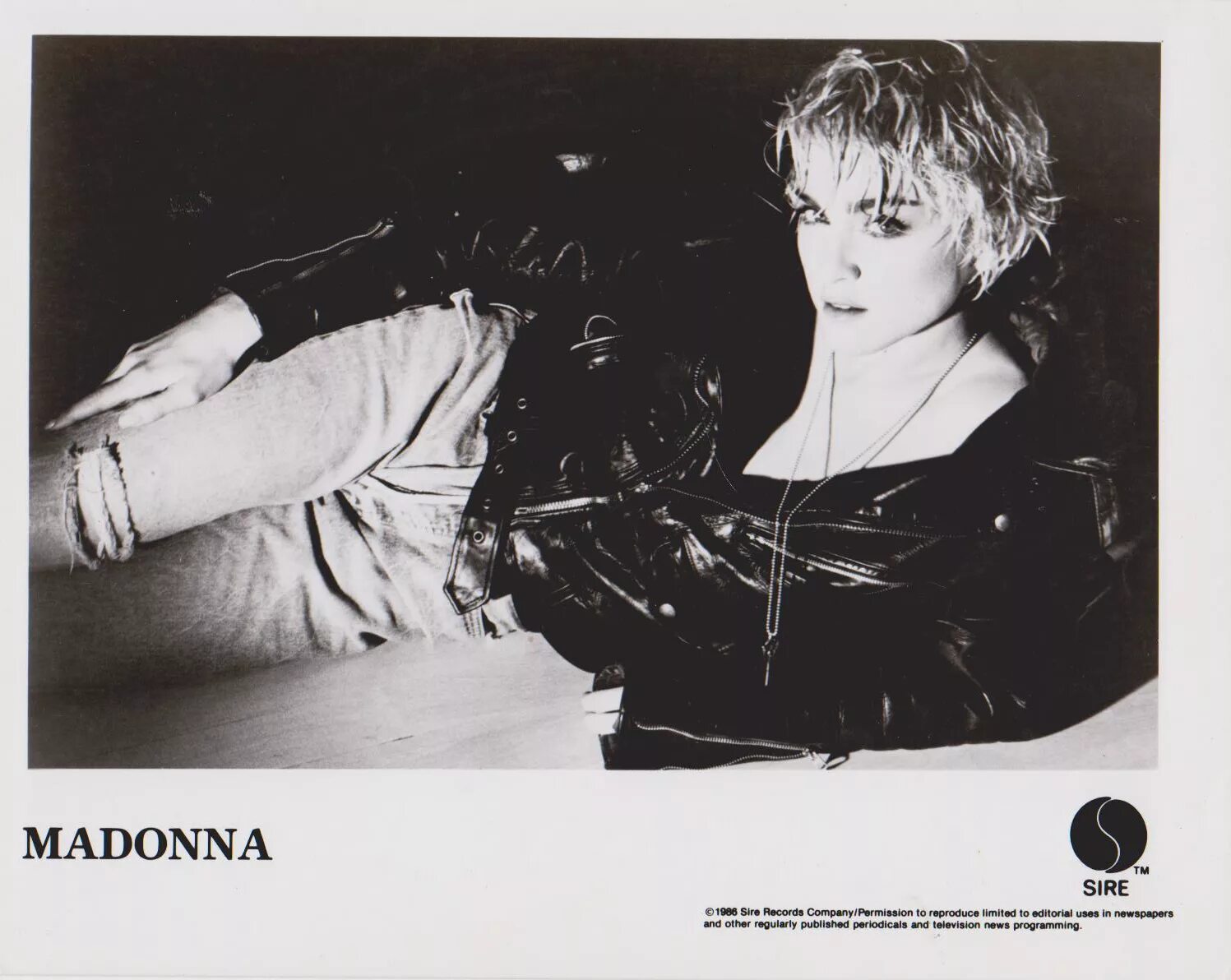 Madonna true Blue 1986. Madonna Papa don't Preach. Madonna "true Blue". Мадонна певица в молодости с Майклом Джексоном.