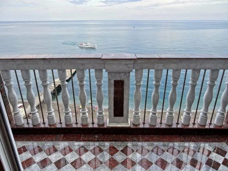 Гранд палас алушта профессорский уголок. Гранд палас алушта. Гранд отель алушта. Гранд палас алушта. Гранд отель алушта.