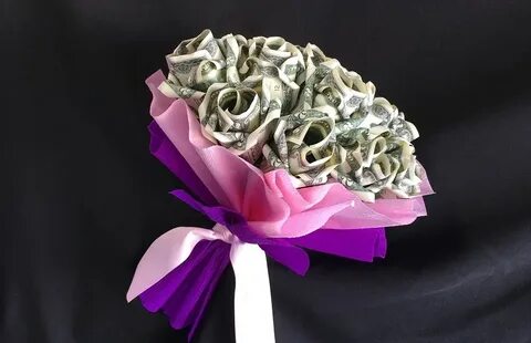 Цветы из денежных купюр